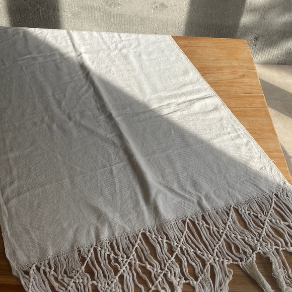 Natural Woven Table Runner - Picture 1 of 4